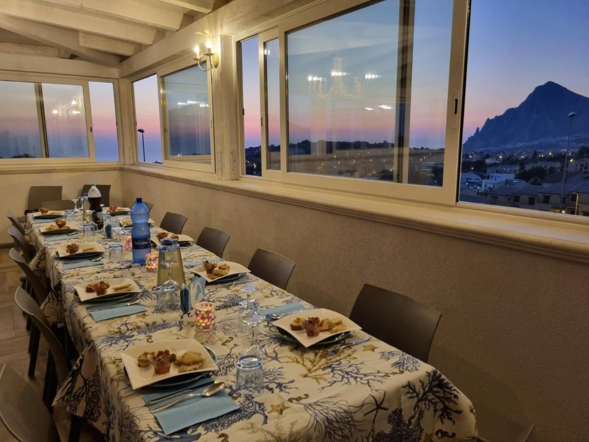 Bed and Breakfast Cofanomare Custonaci Exterior foto